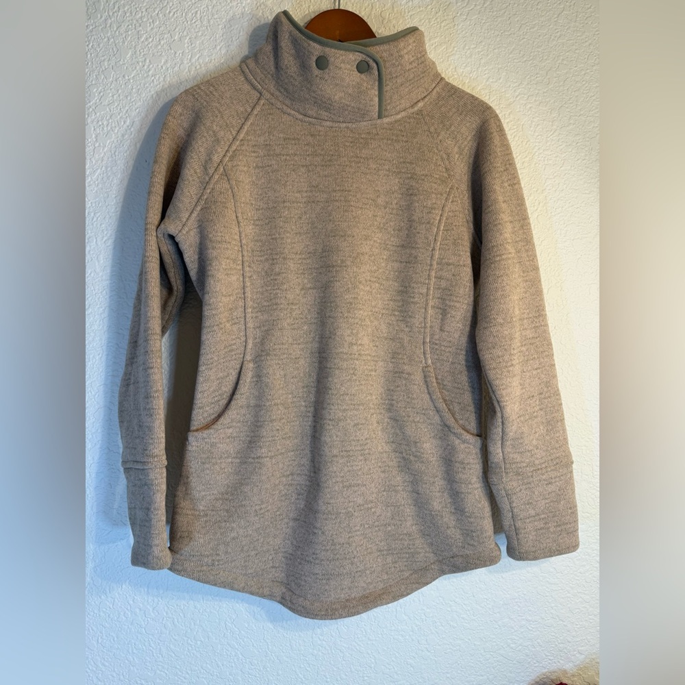 Prana Tri Thermal Threads‎ Tunic in the color Dovetail Size S